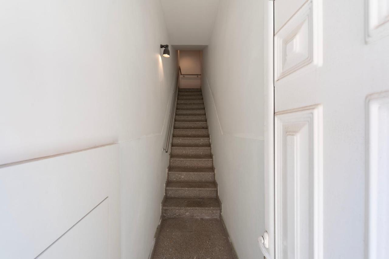 Joivy Warm And Inviting Flat With Balcony *