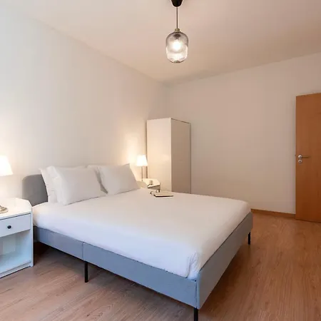 Joivy Warm And Inviting Flat With Balcony Apartment Porto Exterior photo